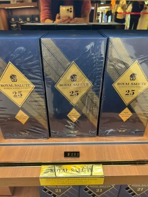 Rượu Chivas 25 Xách Tay Chai Sứ (DFS Pháp) (1)